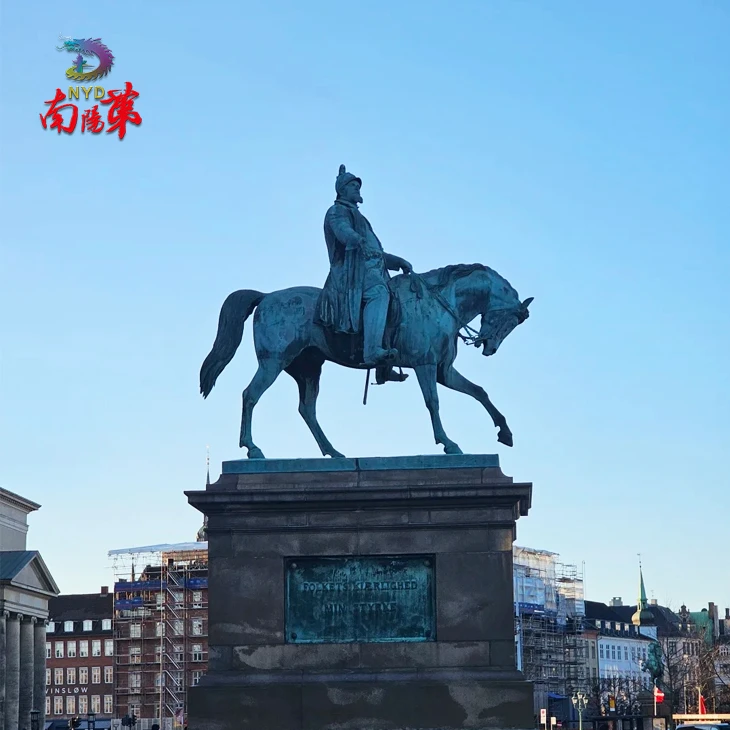 Large Cowboy Horse Statue suppliers Large Cowboy Horse Statue suppliers