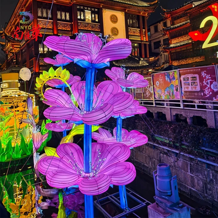 Outdoor Fabric Flower Lanterns factory