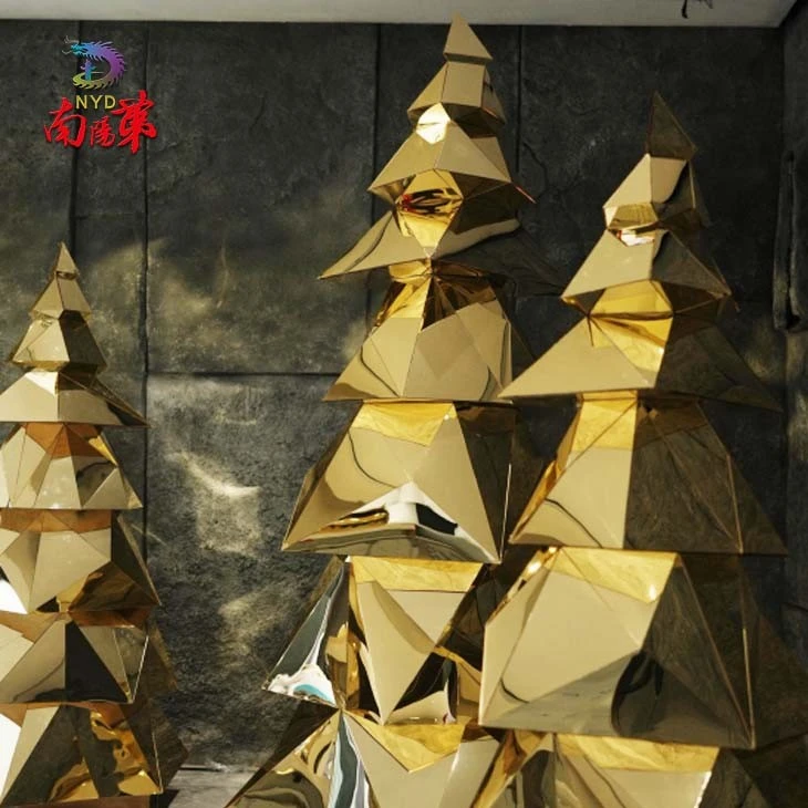 Geometric Christmas Lawn Decorations Geometric Christmas Lawn Decorations