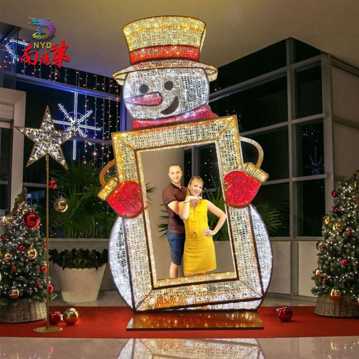 Outdoor Lighted Christmas Snowman Decorations
